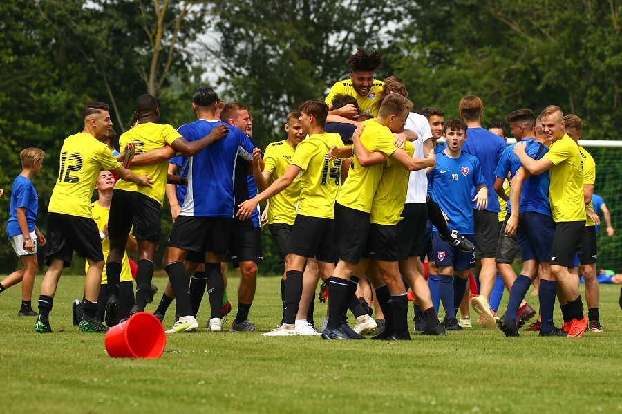 KFC Uerdingen U19- 1. FC Kleve U19 (2019/20)_49