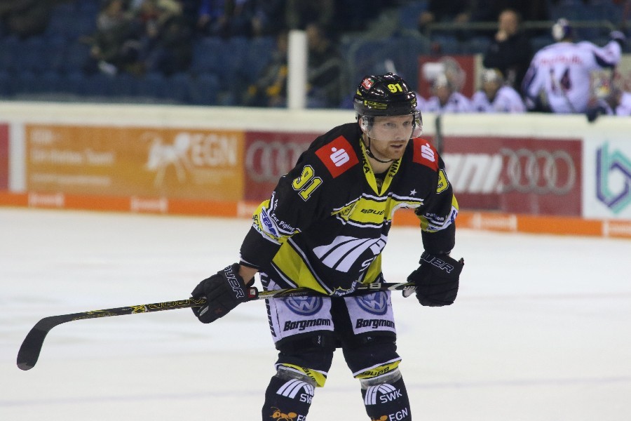 Krefeld Pinguine- Red Bull München (2018/19)_15
