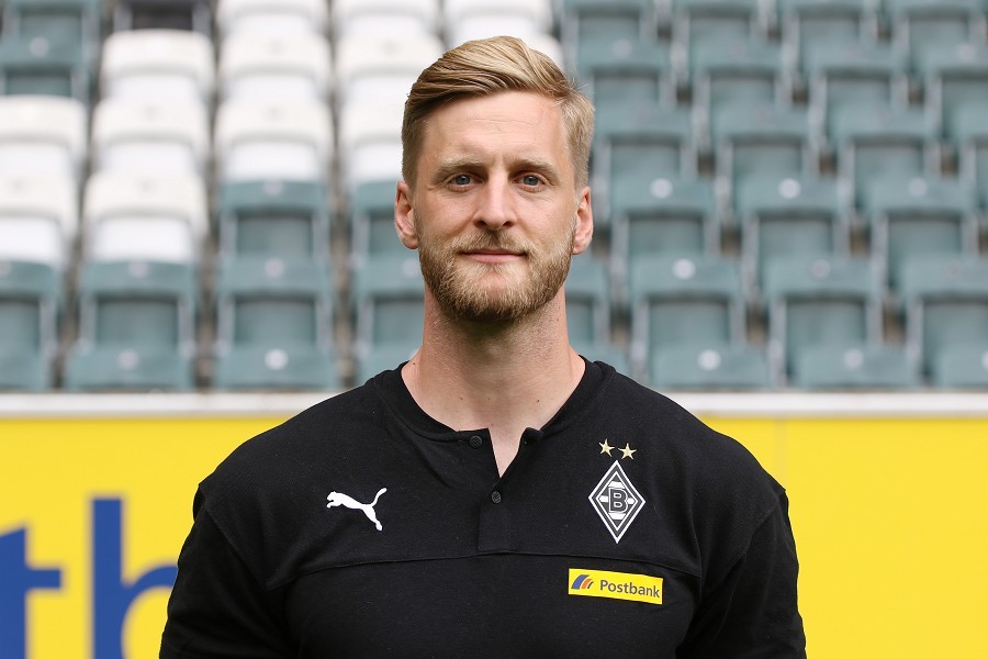 Mannschaftsfoto Borussia Mönchengladbach (2019/20)_15