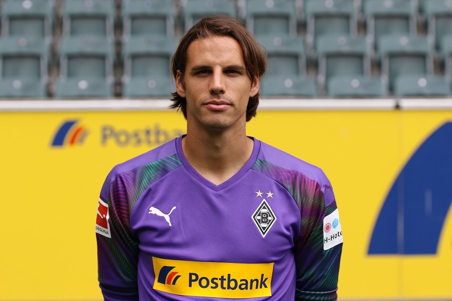 Mannschaftsfoto Borussia Mönchengladbach (2019/20)_17