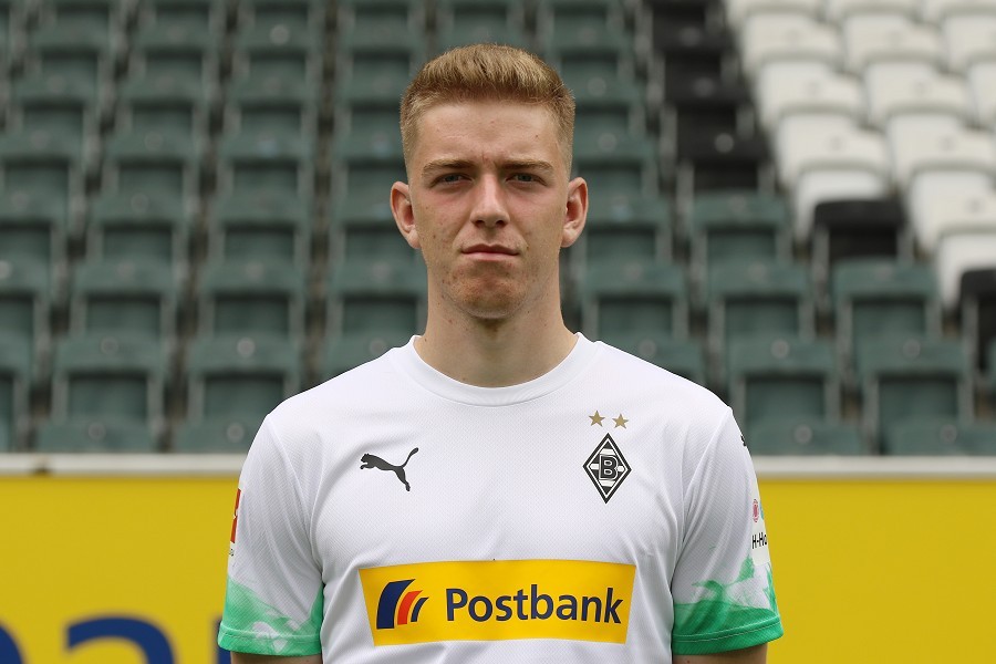 Mannschaftsfoto Borussia Mönchengladbach (2019/20)_31