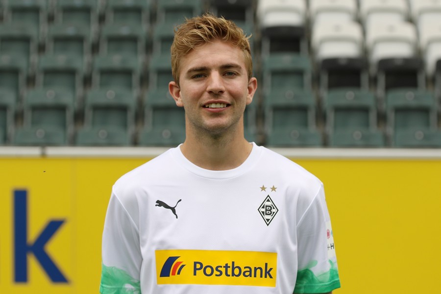 Mannschaftsfoto Borussia Mönchengladbach (2019/20)_32