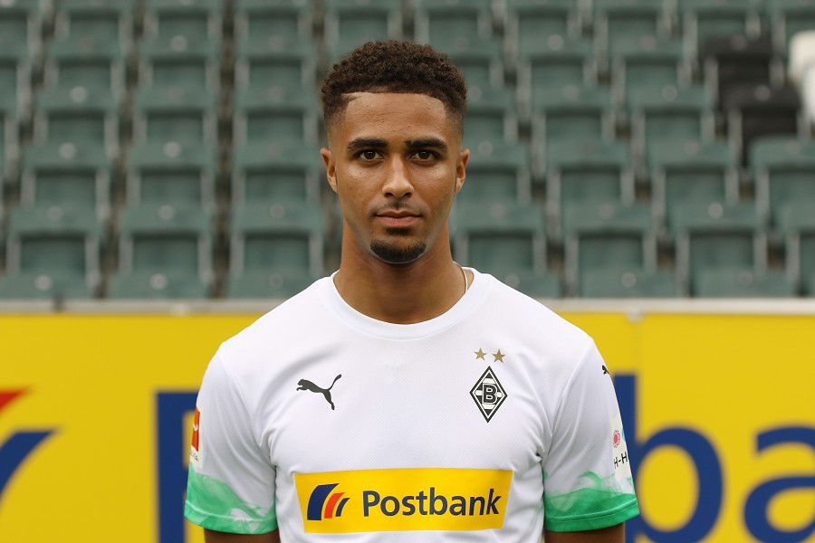 Mannschaftsfoto Borussia Mönchengladbach (2019/20)_41