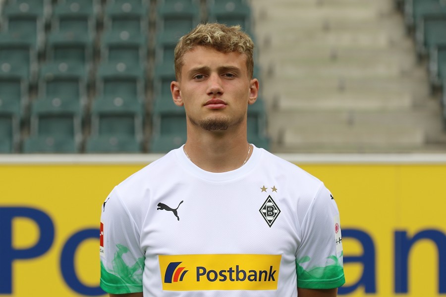 Mannschaftsfoto Borussia Mönchengladbach (2019/20)_44