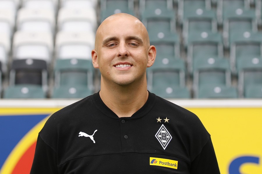 Mannschaftsfoto Borussia Mönchengladbach (2019/20)_49
