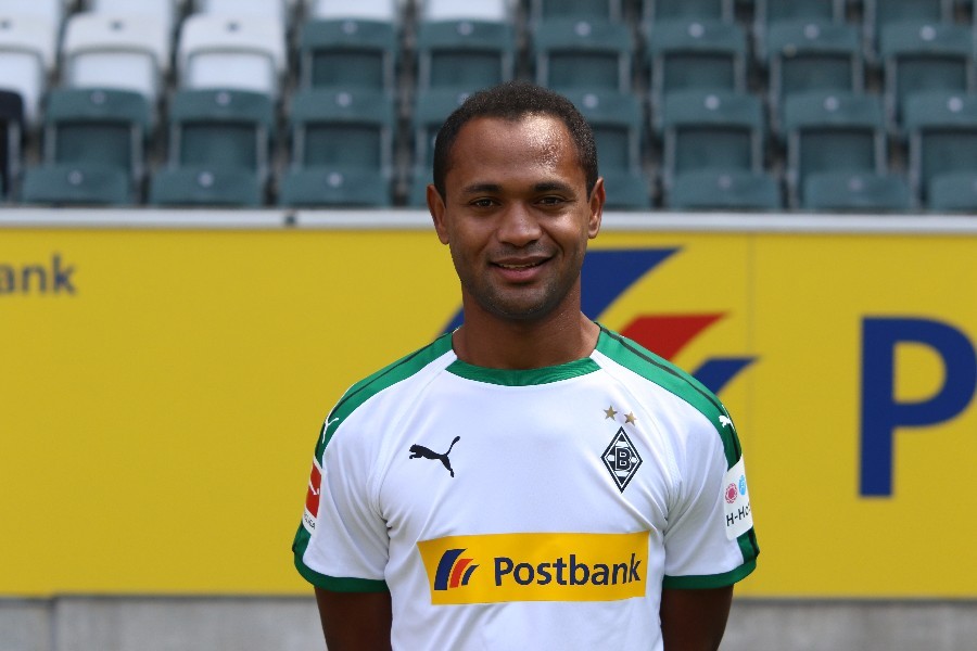 Mannschaftsfoto / Einzelportraits Borussia Mönchengladbach (2018/19)_1