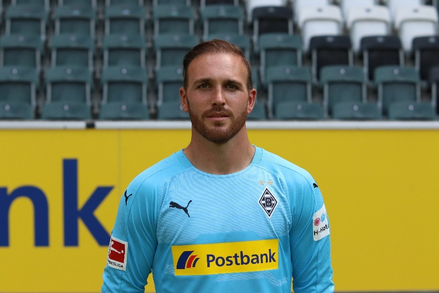 Mannschaftsfoto / Einzelportraits Borussia Mönchengladbach (2018/19)_29