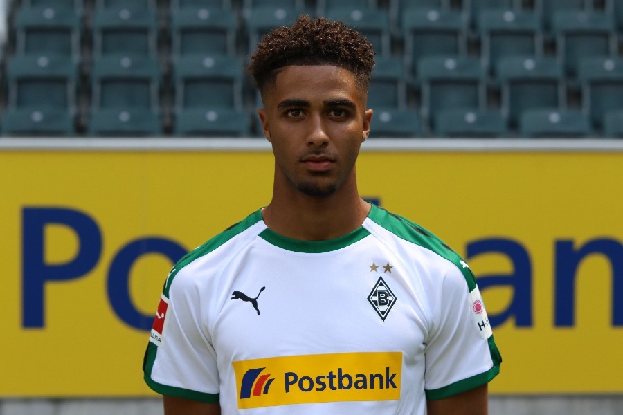 Mannschaftsfoto / Einzelportraits Borussia Mönchengladbach (2018/19)_8