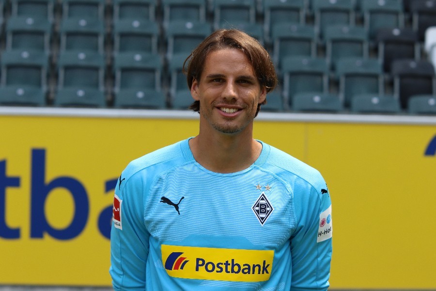 Mannschaftsfoto / Einzelportraits Borussia Mönchengladbach (2018/19)_9