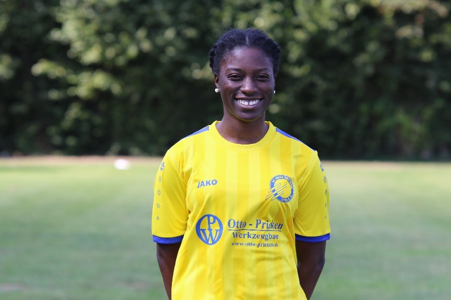 Mannschaftsfoto / Einzelportraits Frauen SC Union Nettetal (2018/19)_29