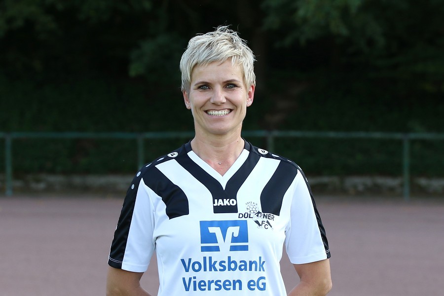 Mannschaftsfoto Frauen Dülkener FC (2019/20)_12