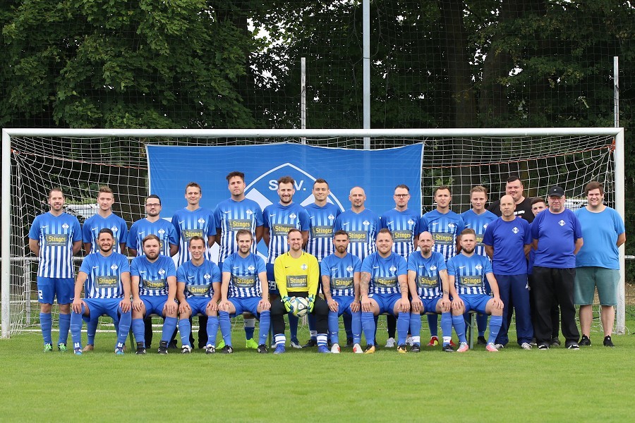 Mannschaftsfoto SV Jungblut Born (2019/20)_2