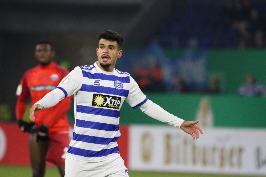 MSV Duisburg- SC Paderborn 07 (2018/19)_15