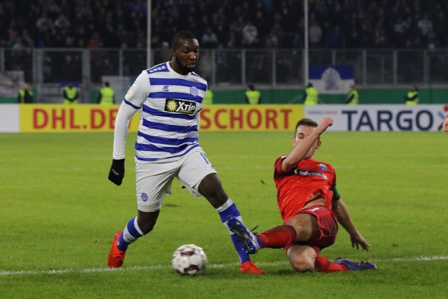 MSV Duisburg- SC Paderborn 07 (2018/19)_55