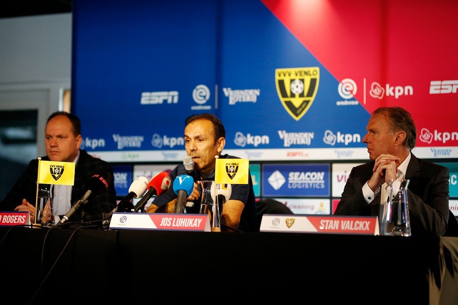 PK VVV Venlo / Vorstellung Jos Luhukay (17.03.2021)_11