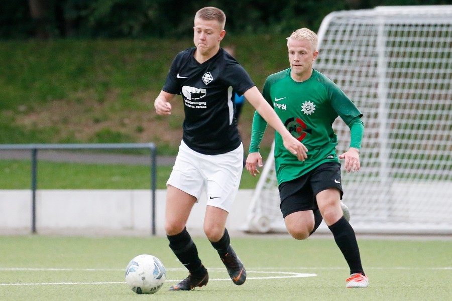 Polizei SV Mönchengladbach vs. DJK/VfL Giesenkirchen (2021/22)_18