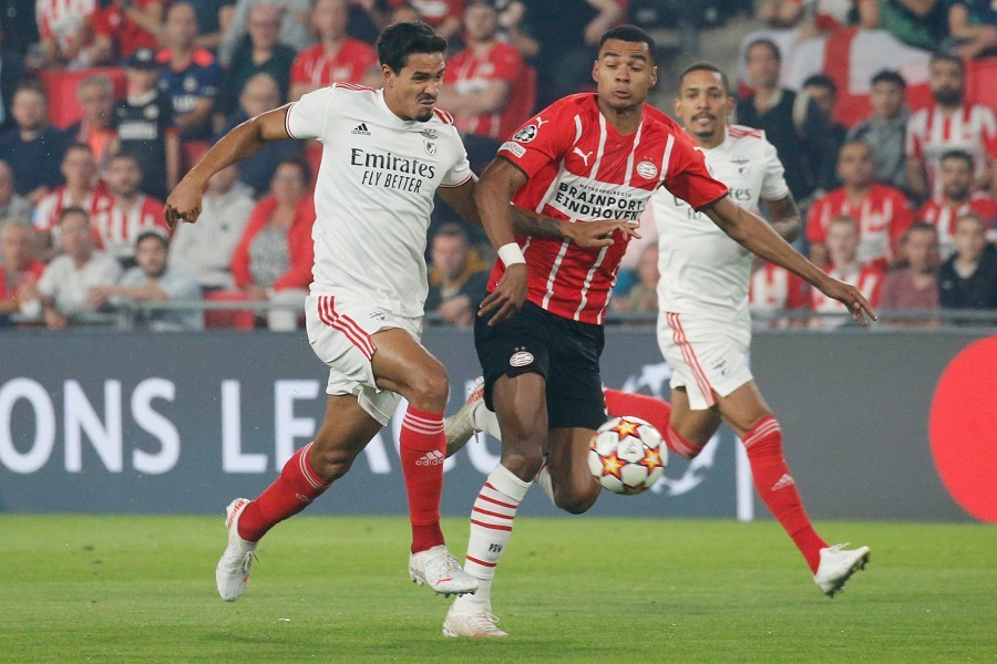 PSV Eindhoven vs. Benficia Lissabon (2021/22)_13