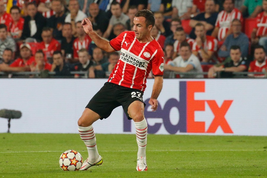PSV Eindhoven vs. Benficia Lissabon (2021/22)_16