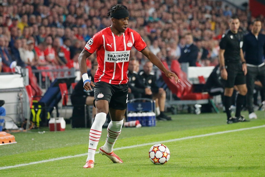 PSV Eindhoven vs. Benficia Lissabon (2021/22)_17