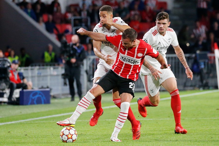 PSV Eindhoven vs. Benficia Lissabon (2021/22)_20