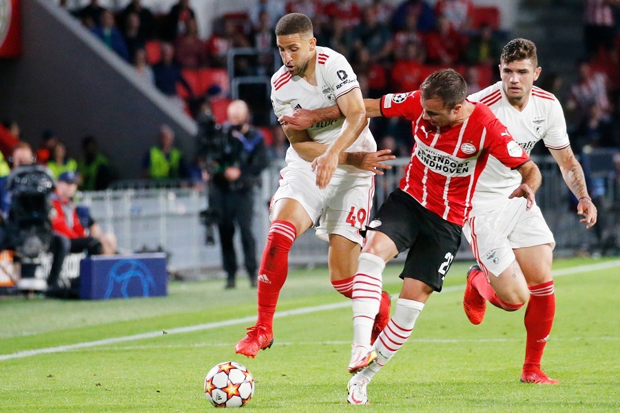 PSV Eindhoven vs. Benficia Lissabon (2021/22)_21