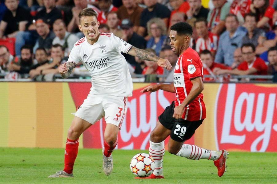 PSV Eindhoven vs. Benficia Lissabon (2021/22)_52