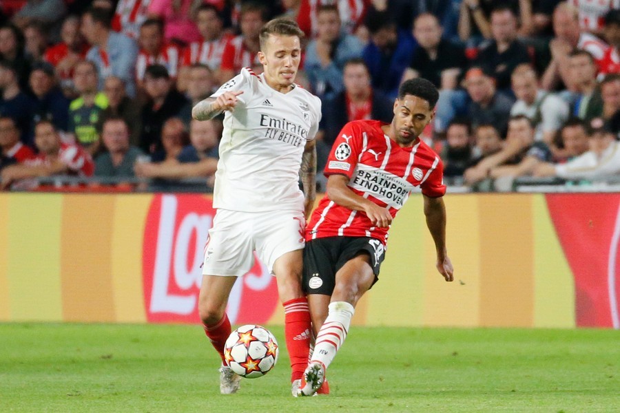 PSV Eindhoven vs. Benficia Lissabon (2021/22)_53