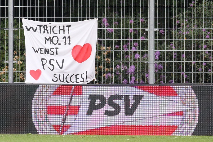 PSV Eindhoven vs. Excelsior Barendrecht (2021/22)_1