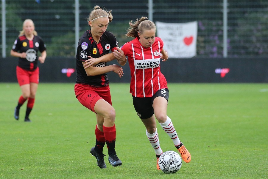 PSV Eindhoven vs. Excelsior Barendrecht (2021/22)_4