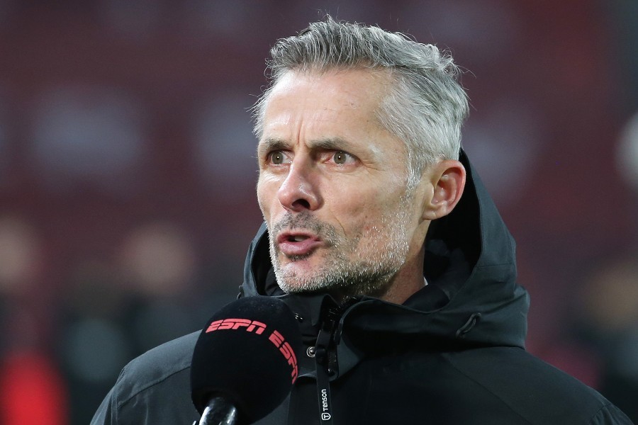 PSV Eindhoven vs. Go Ahead Eagles (2021/22)_14