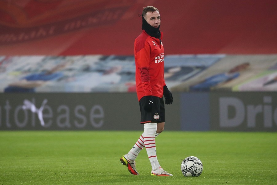 PSV Eindhoven vs. Go Ahead Eagles (2021/22)_15