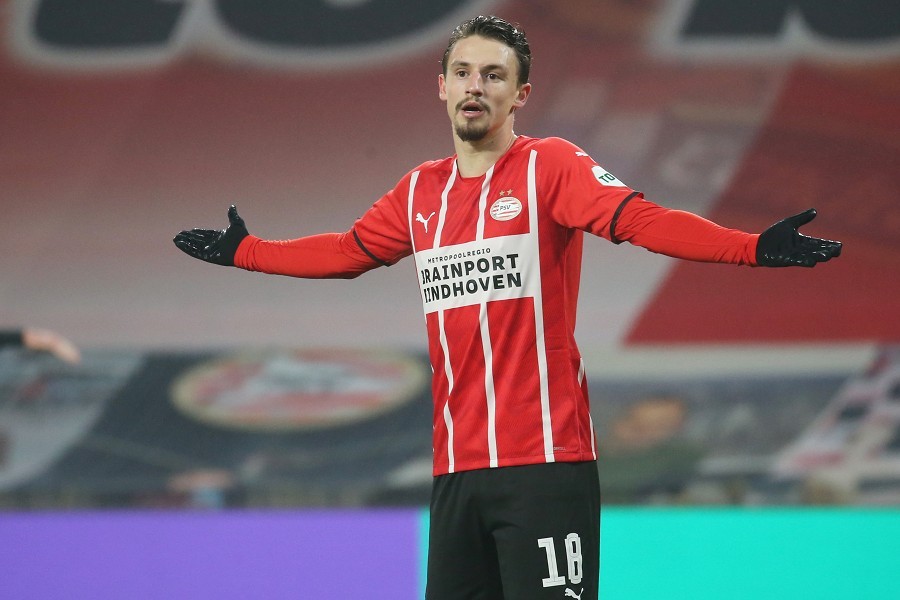 PSV Eindhoven vs. Go Ahead Eagles (2021/22)_25