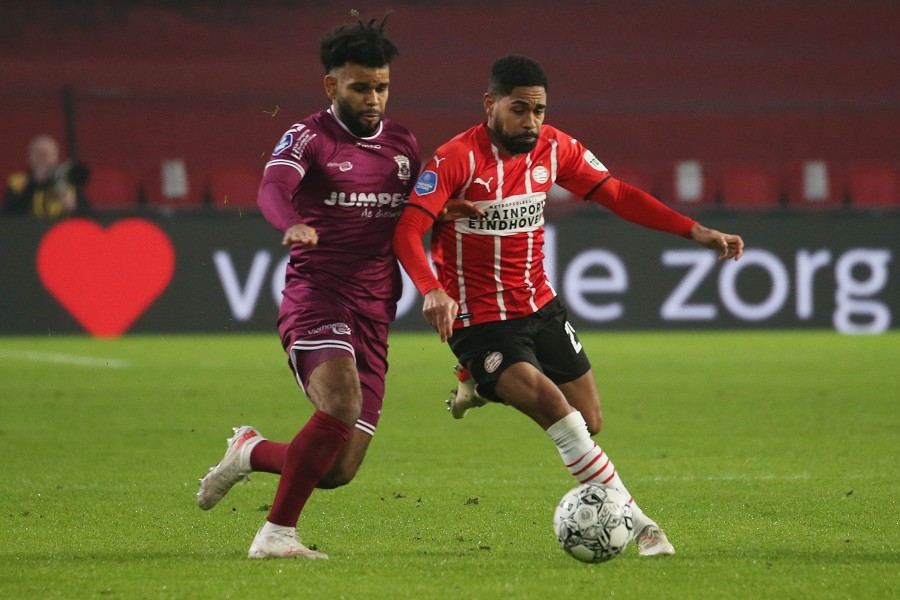 PSV Eindhoven vs. Go Ahead Eagles (2021/22)_32