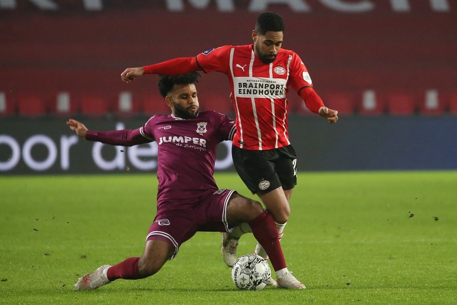 PSV Eindhoven vs. Go Ahead Eagles (2021/22)_33