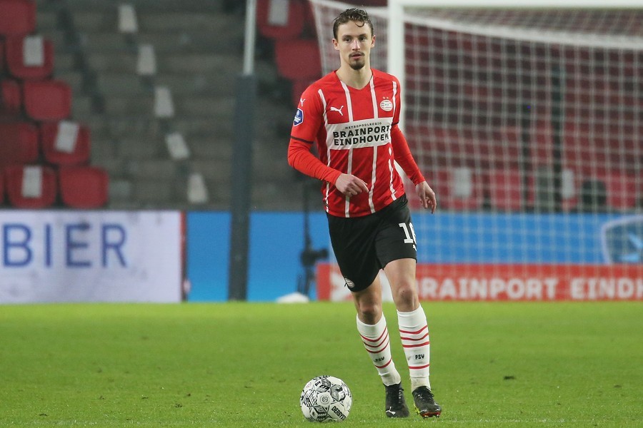 PSV Eindhoven vs. Go Ahead Eagles (2021/22)_34