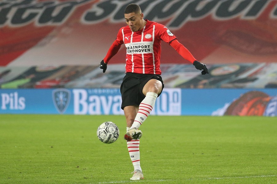 PSV Eindhoven vs. Go Ahead Eagles (2021/22)_35
