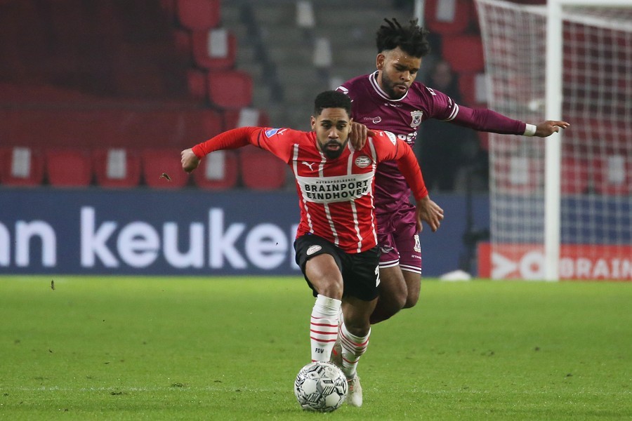 PSV Eindhoven vs. Go Ahead Eagles (2021/22)_39