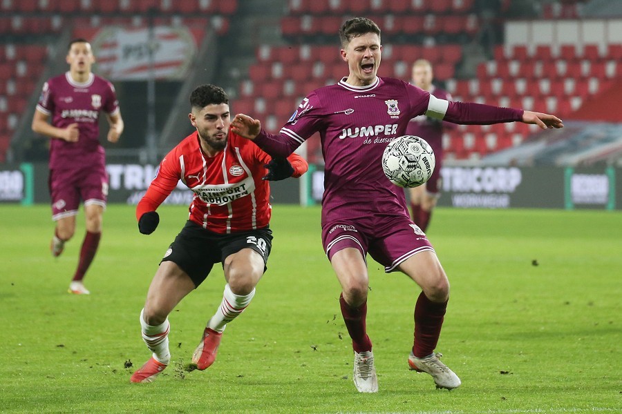 PSV Eindhoven vs. Go Ahead Eagles (2021/22)_48