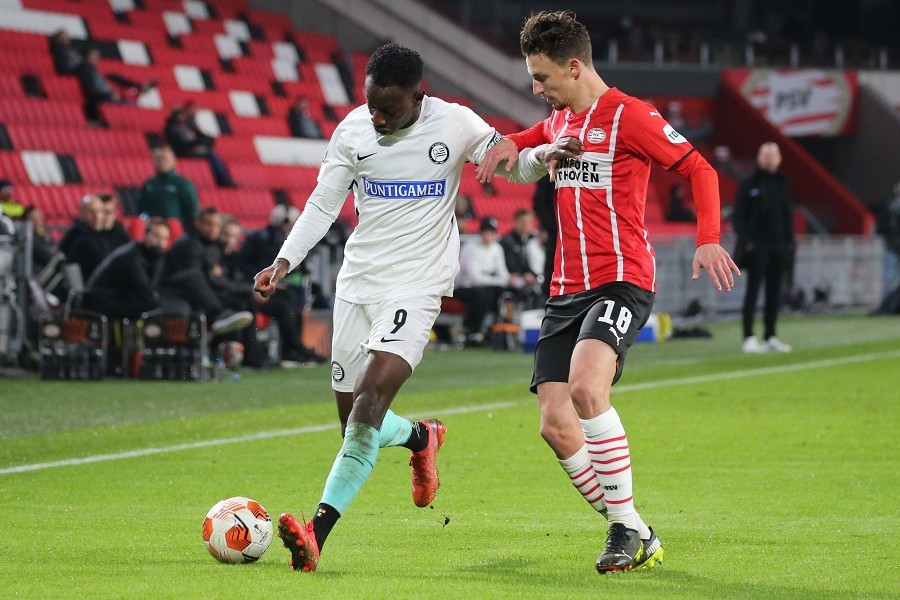 PSV Eindhoven vs. Sturm Graz (2021/22)_31