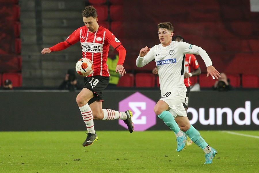 PSV Eindhoven vs. Sturm Graz (2021/22)_34