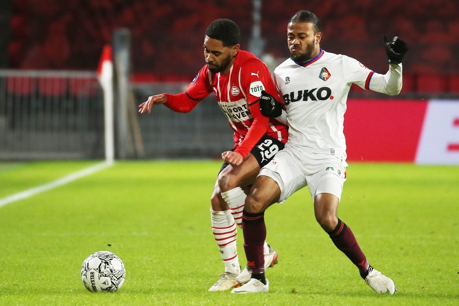 PSV Eindhoven vs. Telstar (2021/22)_32