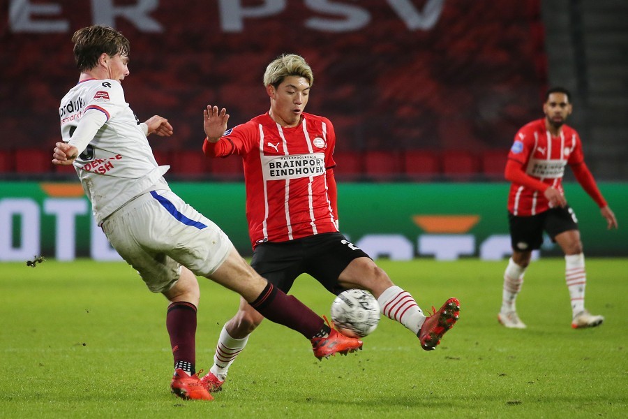 PSV Eindhoven vs. Telstar (2021/22)_34