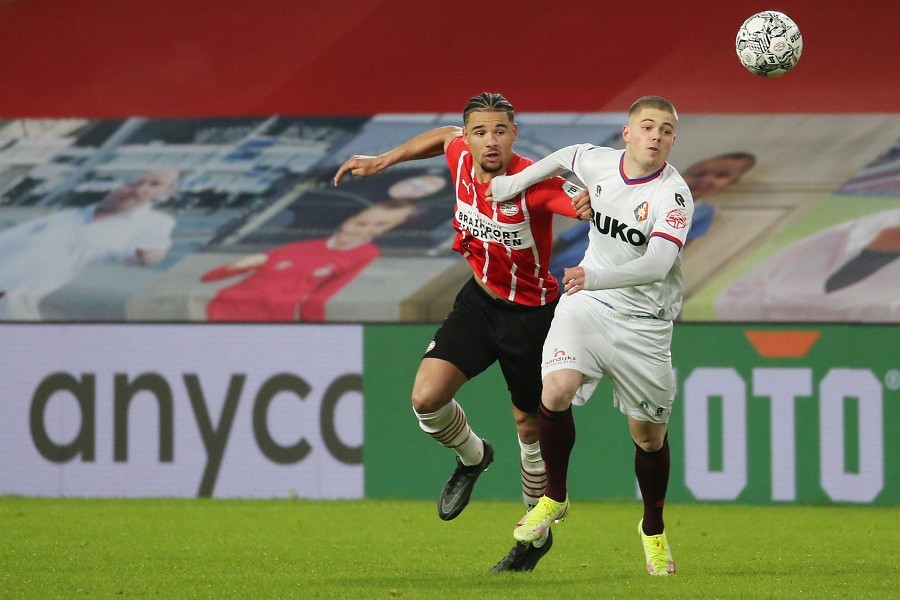 PSV Eindhoven vs. Telstar (2021/22)_48