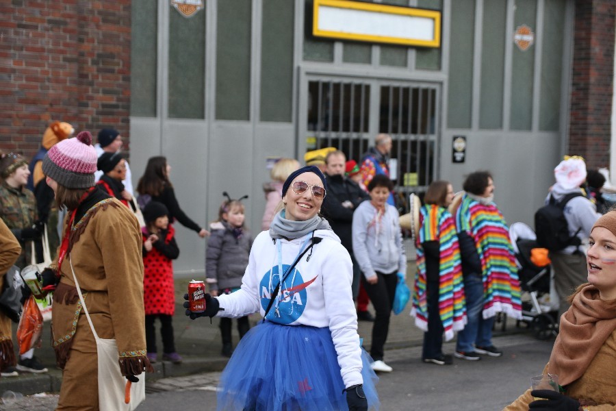 Rosenmontagszug Dülken 2018_17