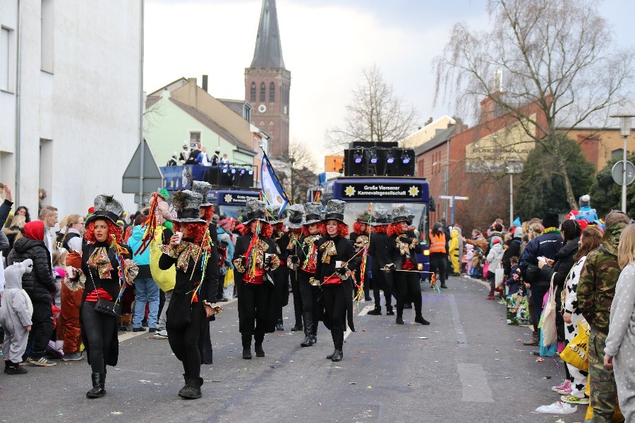 Rosenmontagszug Dülken 2018_56