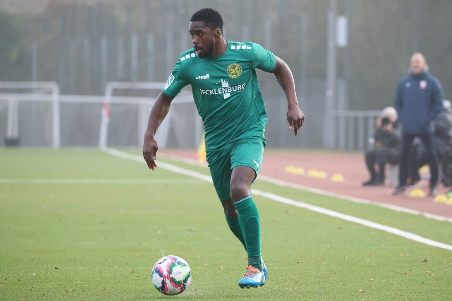 RW Ahlen vs. SV Straelen (2021/22)_17