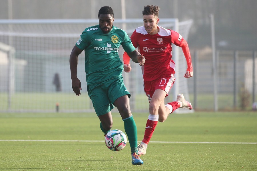 RW Ahlen vs. SV Straelen (2021/22)_18