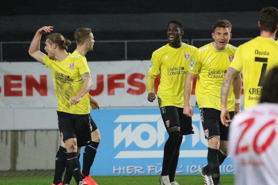 RW Essen- KFC Uerdingen (2017/18)_38