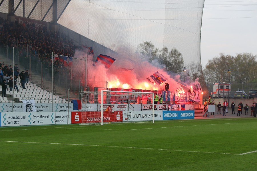 RW Essen- KFC Uerdingen (2018/19)_14