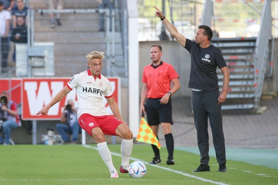 RW Essen vs. Borussia Mönchengladbach (2022/23)_9
